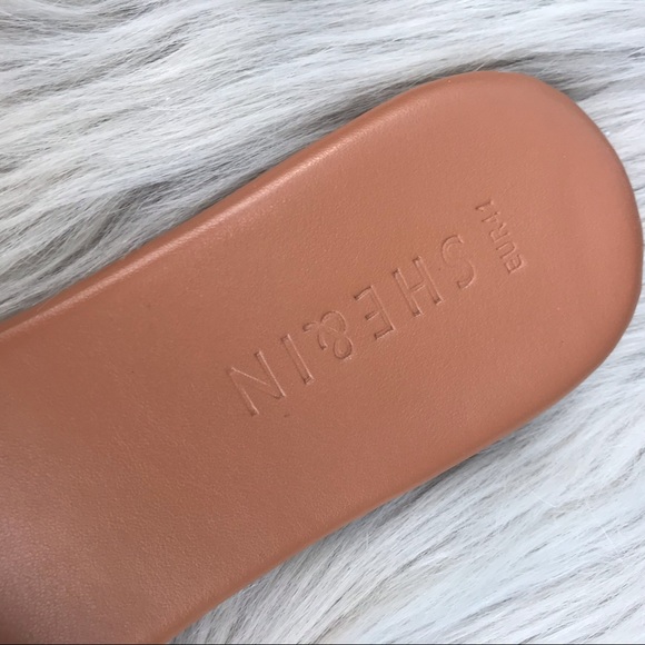 Shein Gold Sandals - Picture 2 of 4